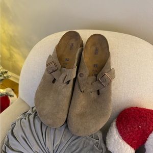 Birkenstock Men’s Boston Clogs